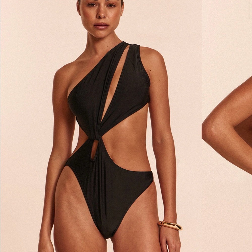 PrettyLittleThing Black Cut-Out One-Piece Swimsuit